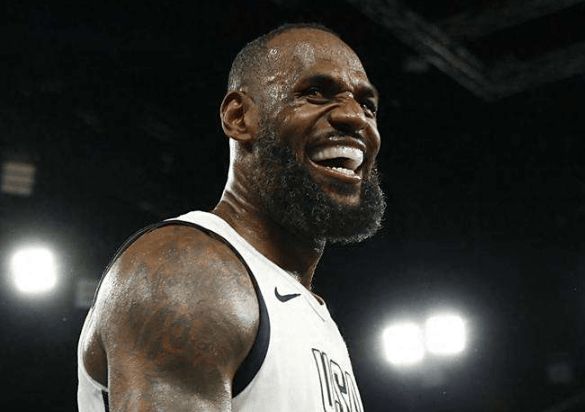  詹姆斯遭遇三持续失利，西班牙队教练压力巨大！赛场气氛高涨