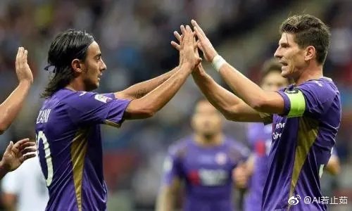 冲刺阶段斯图加特调整名单以备意甲;更衣室发声环节打磨;媒体盛赞;数据趋势出现新变化 冲刺阶段斯图加特调整名单以备意甲;更衣室发声环节打磨;媒体盛赞;数据趋势出现新变化