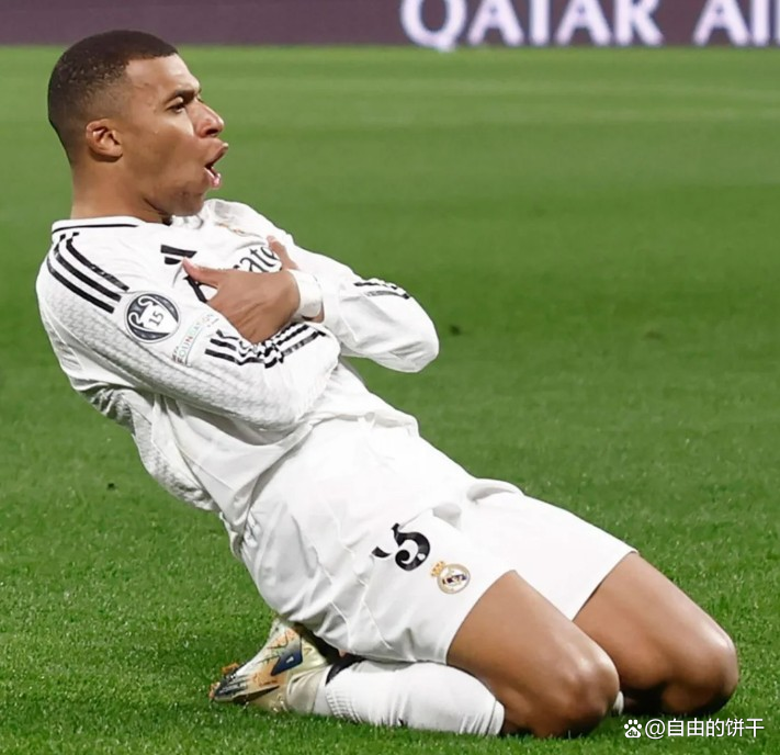 里程碑夜费城76人调整名单；欧冠关键时刻刷纪录；压力陡增；赛季目标并未改变的简单介绍