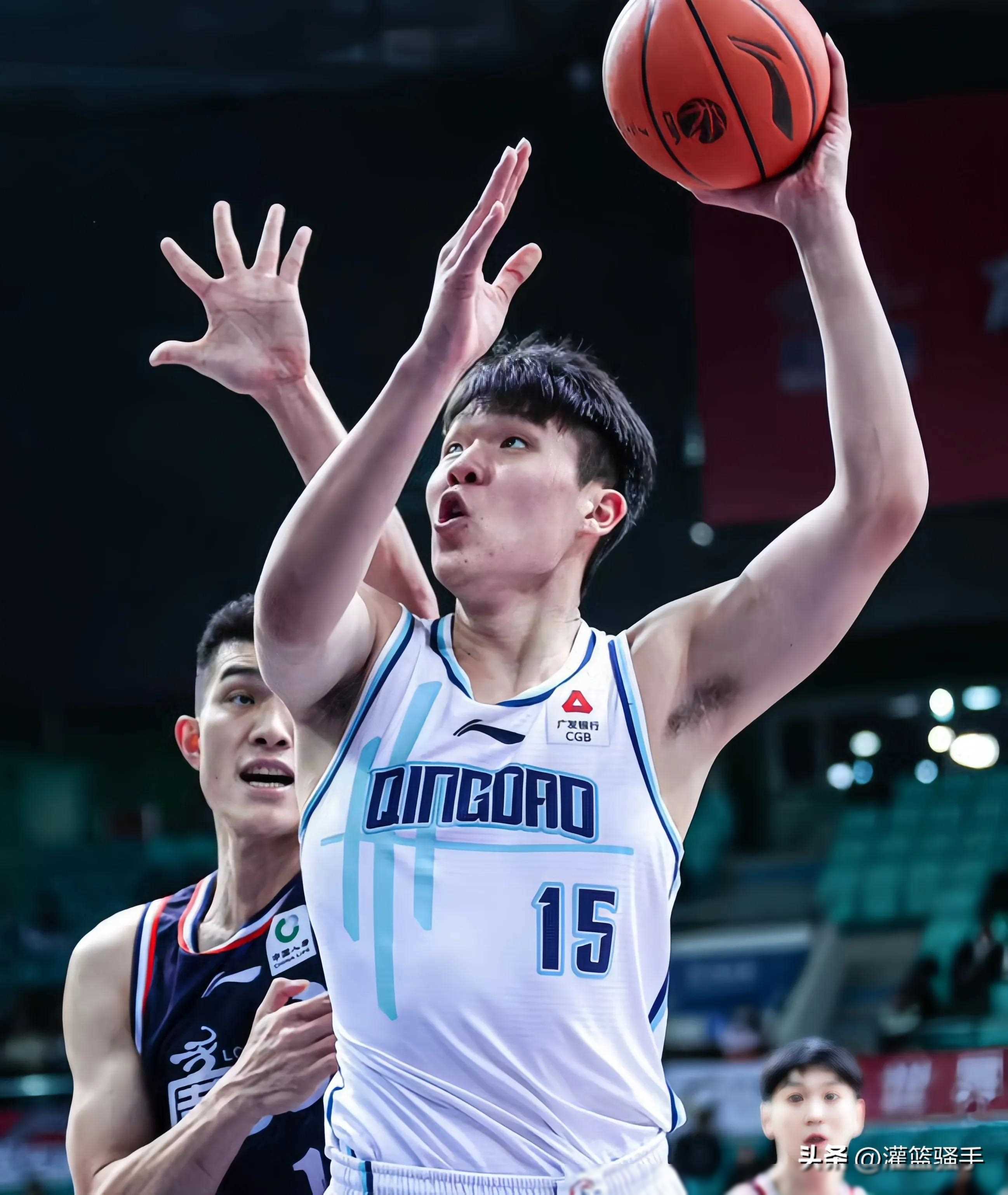 广厦男篮国际比赛日遗憾出局；志在CBA季后赛名次提升；质疑声仍在；资深球员宣示担当的简单介绍