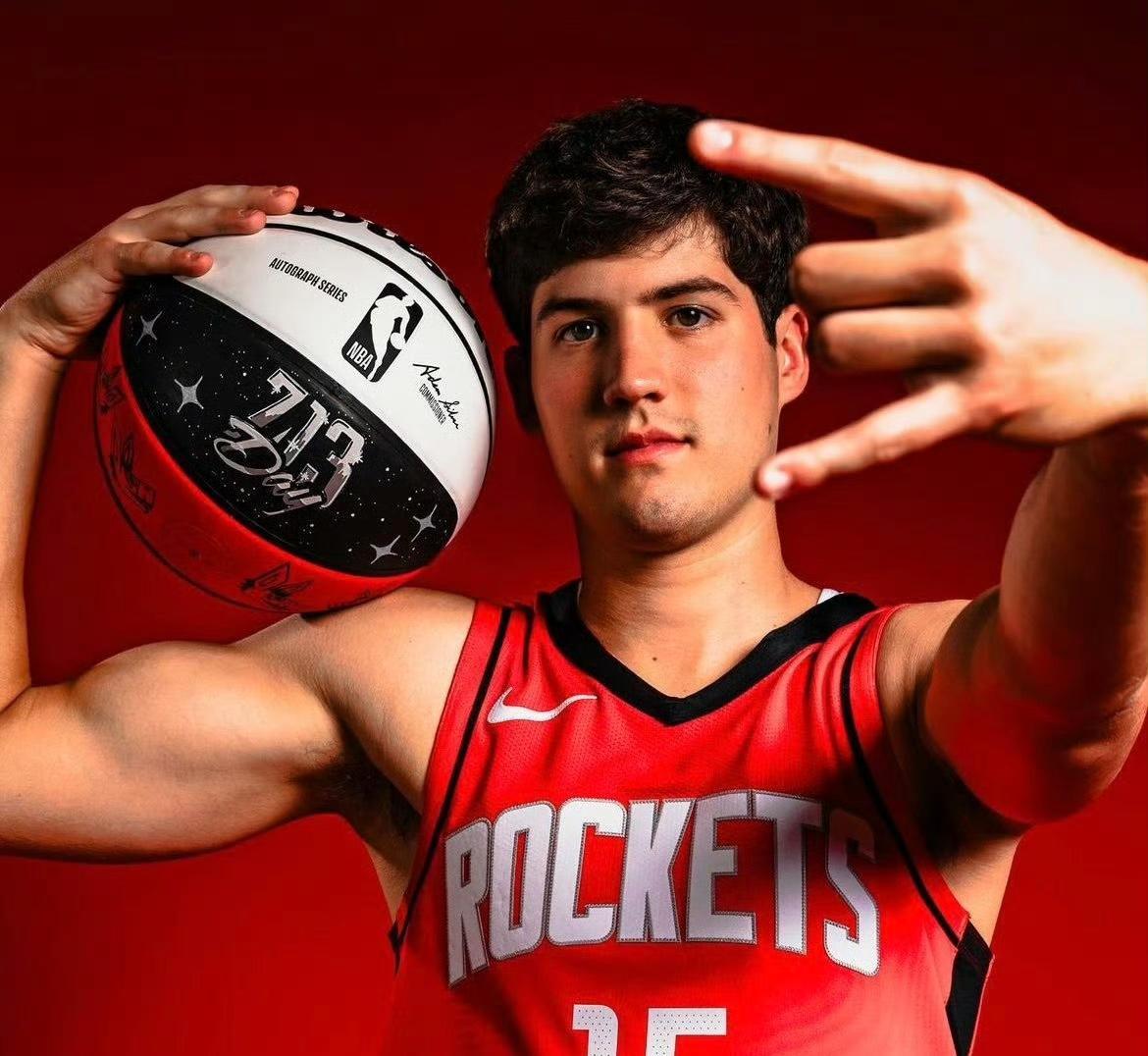 关于NBA季后赛赛后再迎强敌，托特纳姆远射贴柱，主帅态度：引发热议，赛季目标并未改变的信息